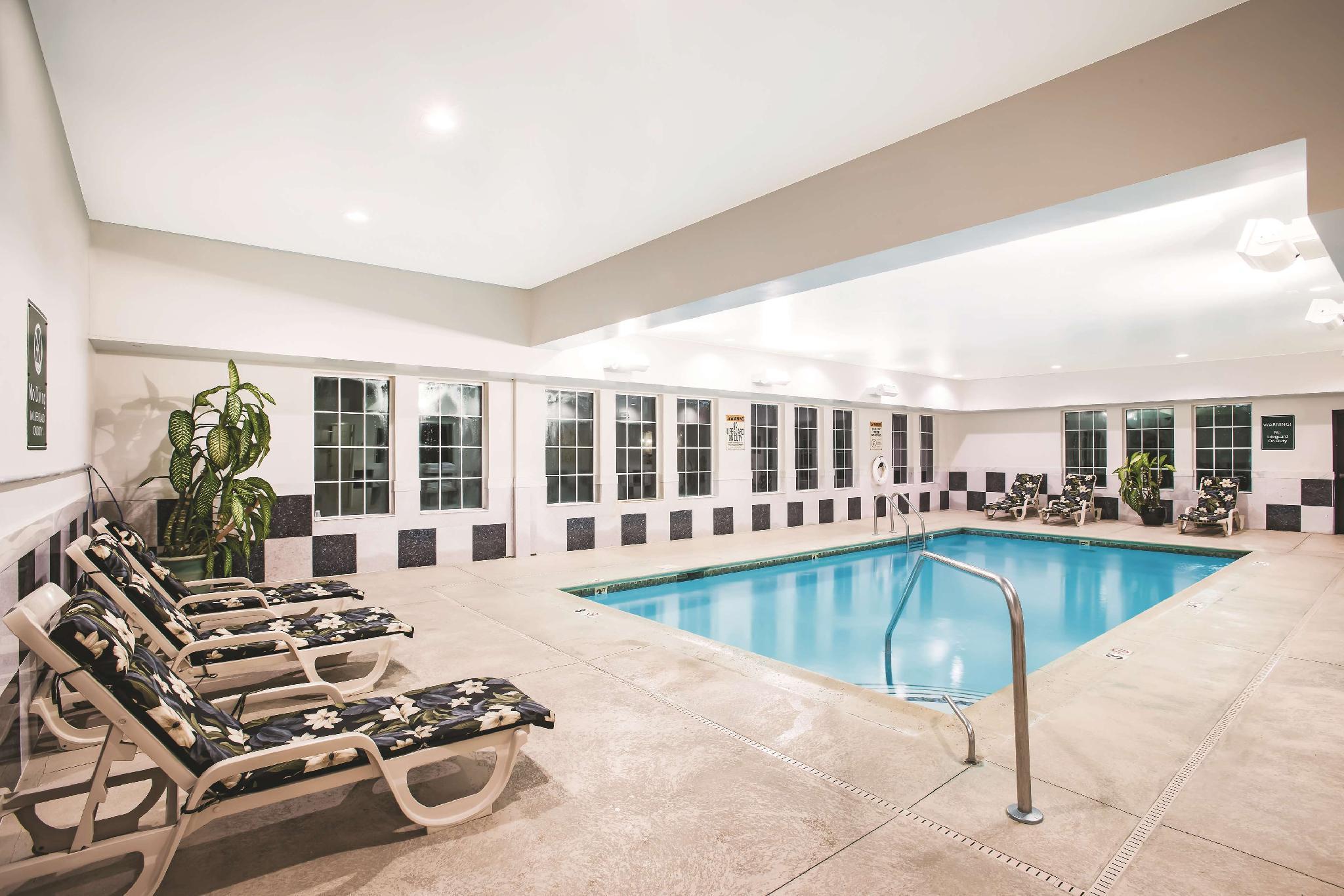 Hotel La Quinta By Wyndham Stonington-Mystic Area Pawcatuck Exterior foto